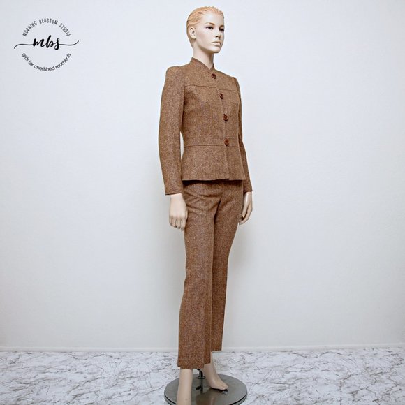 Kenneth Cole Wool Silk Blend Tweed Blazer & Mid Rise Pants Suit Set - Picture 1 of 8
